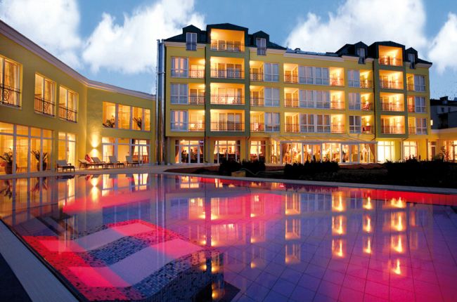 Pool Parkhotel Bad Schallerbach